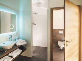 Romantischer Kurzurlaub inkl. private Sauna & romantischer Zimmerdekoration | 2 Nächte