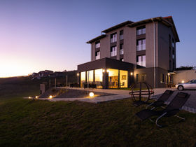 Romantischer Kurzurlaub inkl. private Sauna & romantischer Zimmerdekoration | 2 Nächte