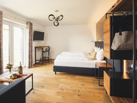 Meisterlicher Urlaub in Riegersburg inkl. Frühstück,  Sektverkostung, Panorama Sauna 
