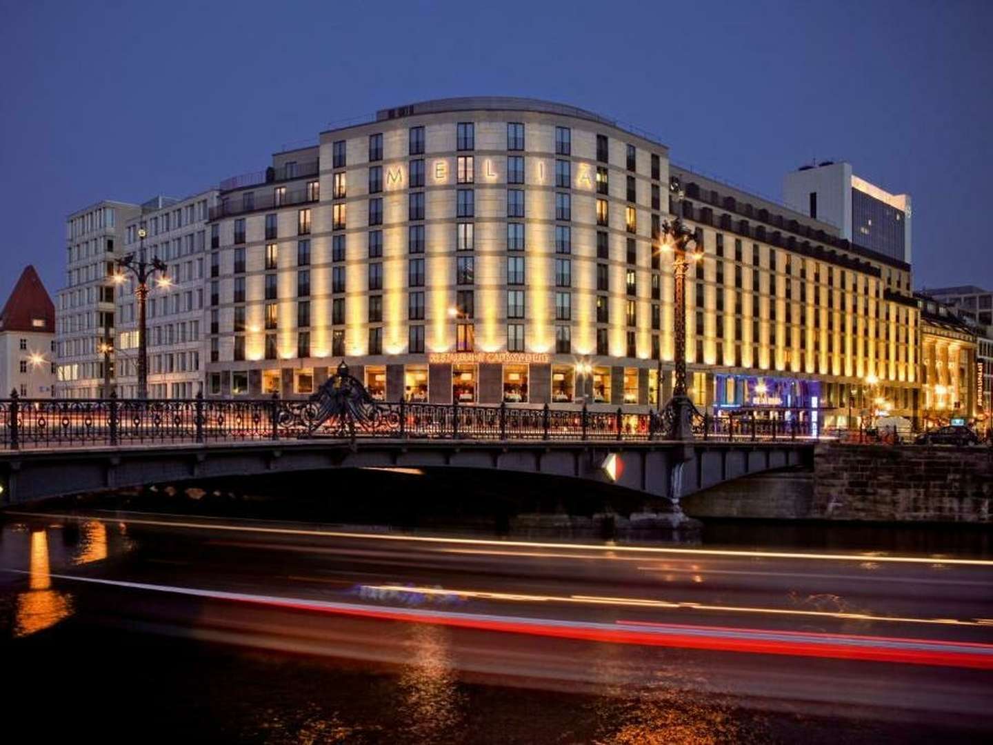 Eine Schifffahrt durch Berlin - City Auszeit auf dem Wasser