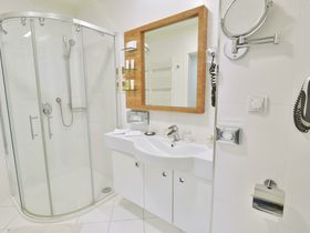 Wellness im St. Joseph Royal mit Halbpension & Massage in Karlsbad | 2 Nächte