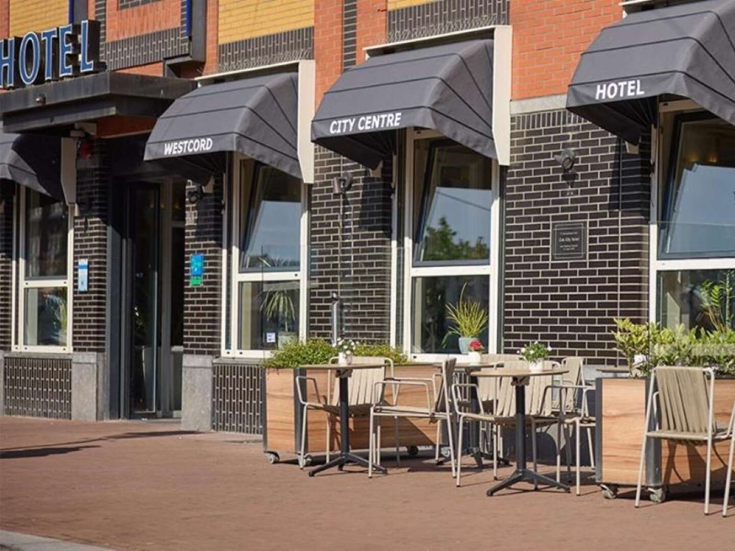 Kurzurlaub in der aufregenden Stadt Amsterdam inkl. Mittagessen