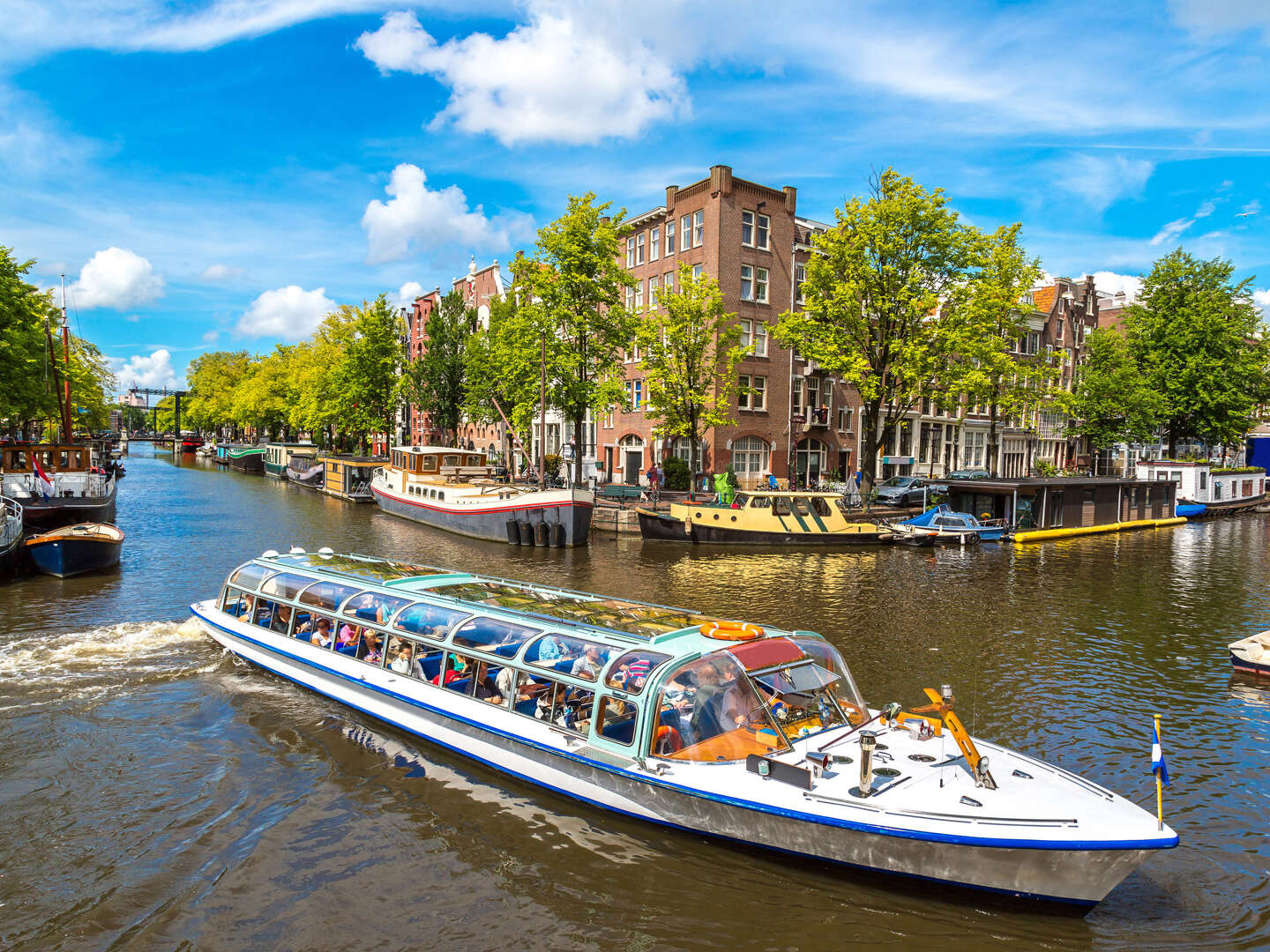 Kurzurlaub in der aufregenden Stadt Amsterdam inkl. Mittagessen