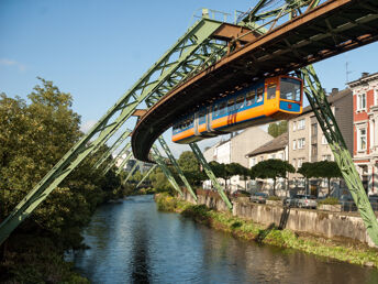 7 Tage Urlaub im Bergischen Land - Wuppertal & Schwebebahn