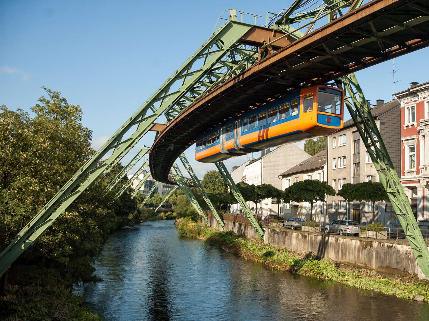 8 Tage Urlaub im Bergischen Land - Wuppertal & Schwebebahn