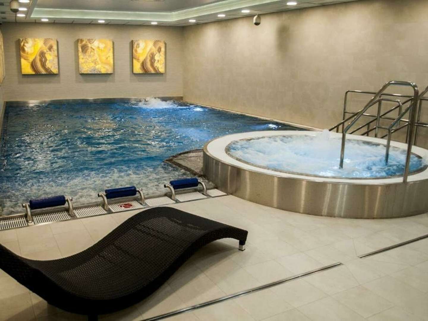 Vorweihnachtliche Verwöhnung im Luxury Spa Hotel Olympic Palace in Karlsbad - 2 Nächte (Wochende)   