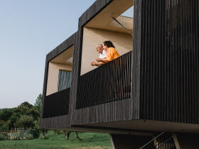 Exklusiver Rückzugsort: Luxuslodge & VIP-Thermentag im Einklang | 5 Nächte