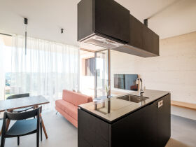 Exklusiver Rückzugsort: Luxuslodge & VIP-Thermentag im Einklang | 5 Nächte