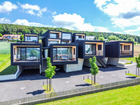 Exklusiver Rückzugsort: Luxuslodge & VIP-Thermentag im Einklang | 5 Nächte