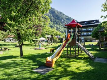 Familienurlaub am Millstätter See - Badespaß, Streichelzoo & Kinderbetreuung | 6 Nächte