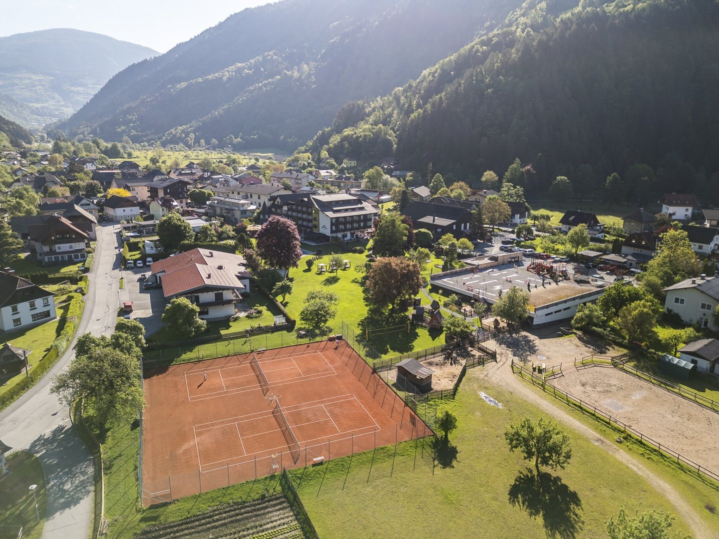 Familienurlaub am Millstätter See - Badespaß, Streichelzoo & Kinderbetreuung | 4 Nächte