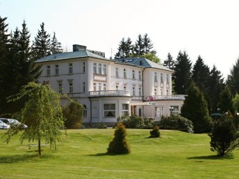 Kurpaket mit Heil- und Relaxanwendungen im Parkhotel in Marienbad - 5 Nächte         