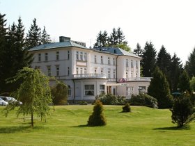 Romantischer Kurzurlaub im Parkhotel in Marienbad - 2 Nächte    