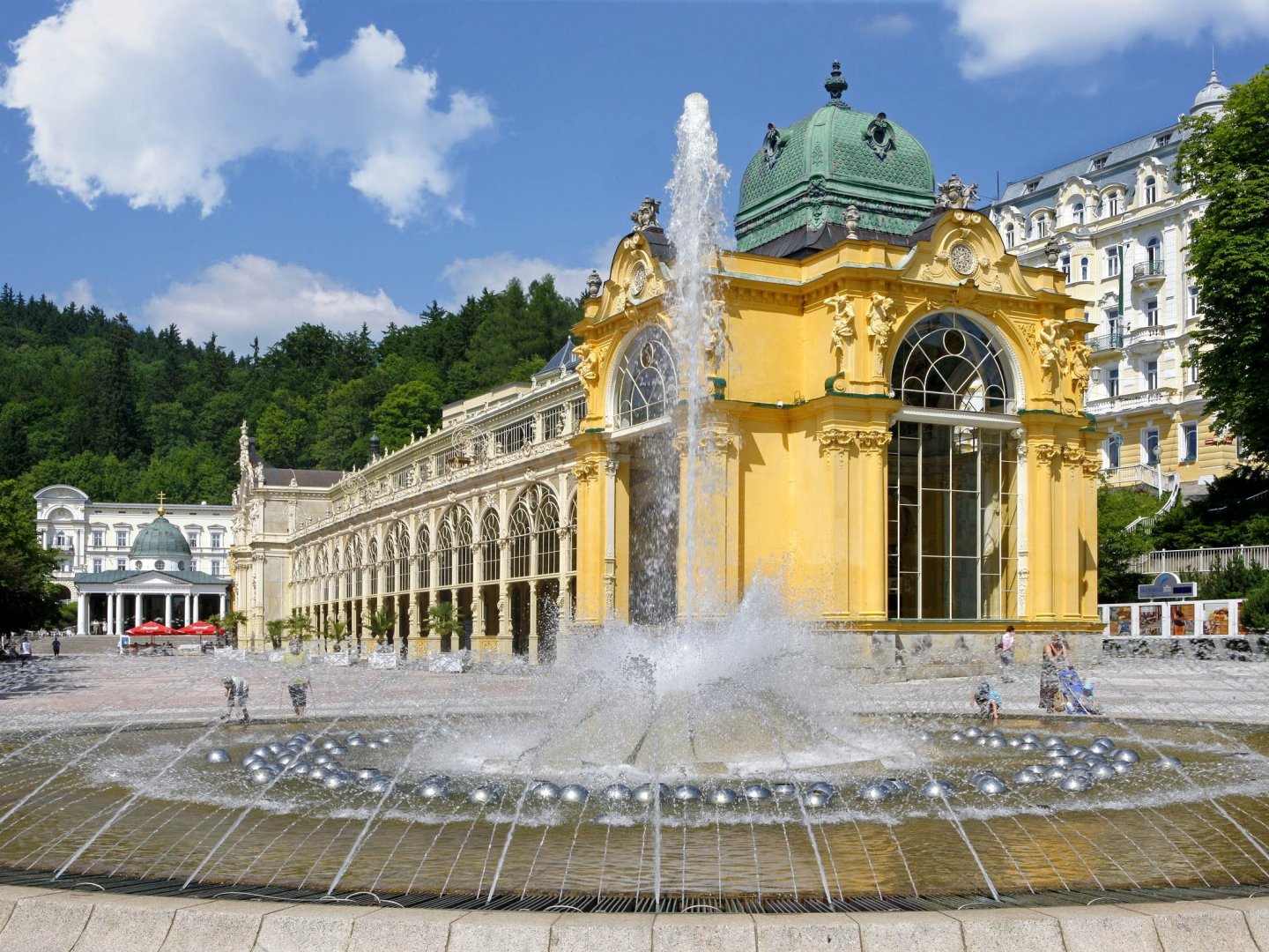 Kurpaket mit Heil- und Relaxanwendungen im Parkhotel in Marienbad - 5 Nächte         