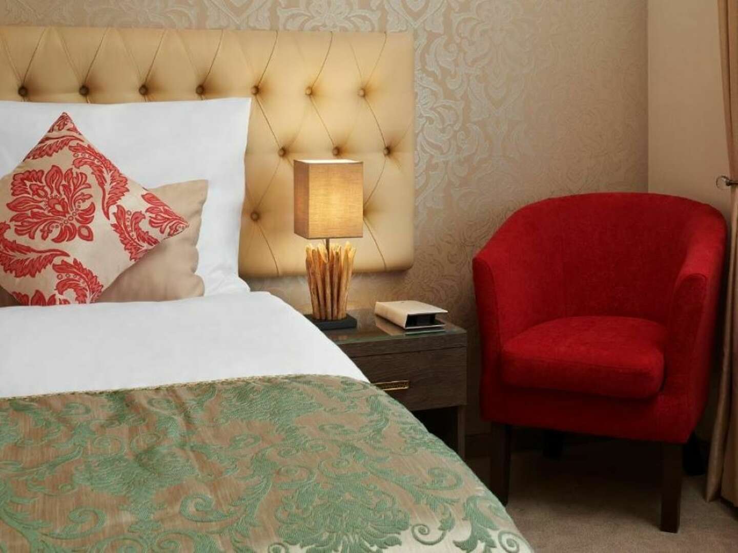 Luxusunterkunft mit Halbpension und Wellness im Waldhotel Honour and Grace - 3 Nächte