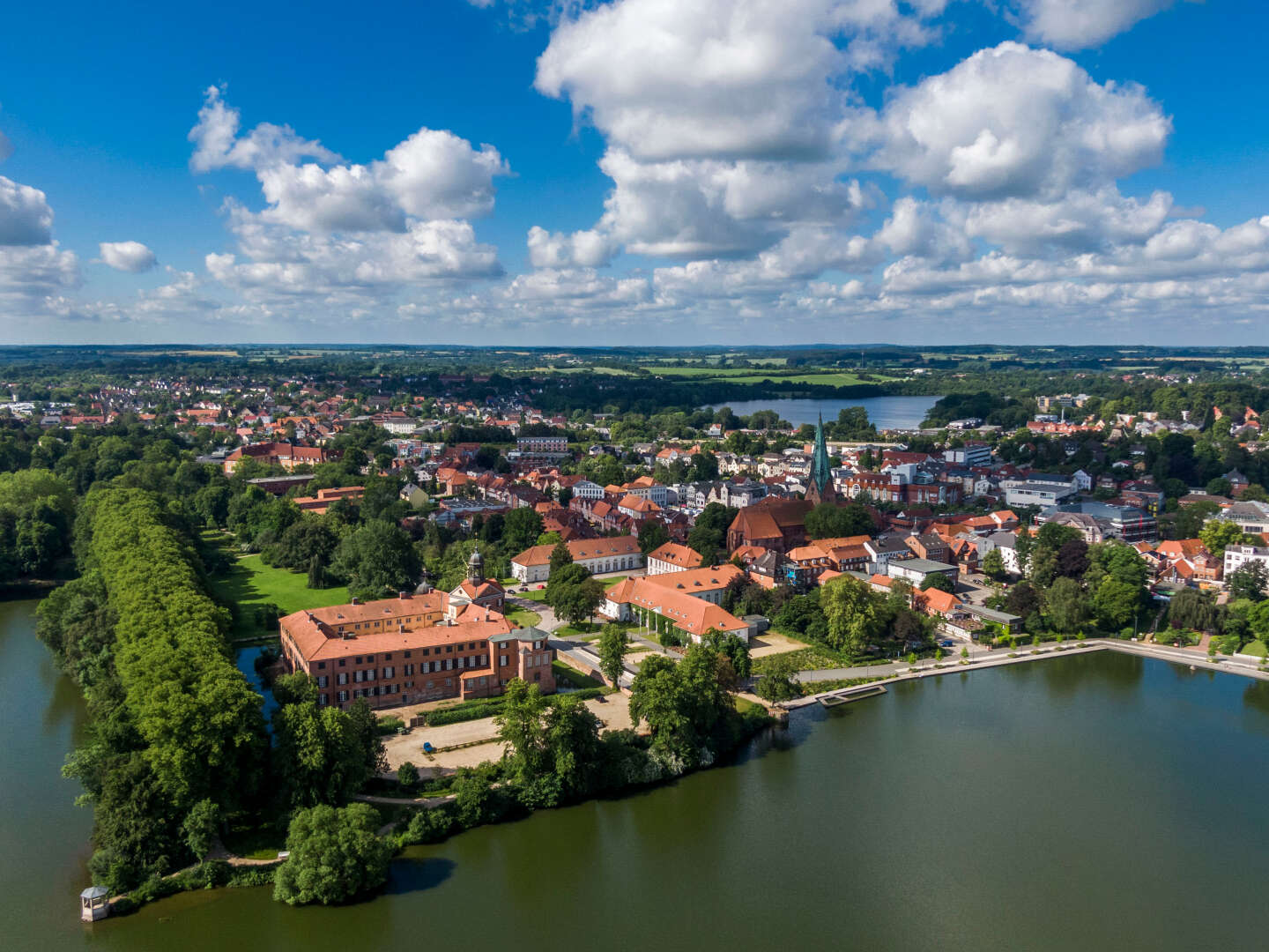 2 Tage Kurzurlaub in Eutin, umgeben von zahlreichen Seen  