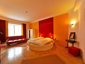 Romantik im Mausoleum - der Gruft der Sinnlichkeit | 1 Nacht 