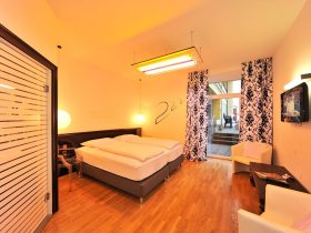 Romantik im Mausoleum - der Gruft der Sinnlichkeit | 1 Nacht 