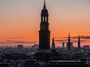 Hamburg- bester Ausgangspunkt zu allen Sehenswürdigkeiten