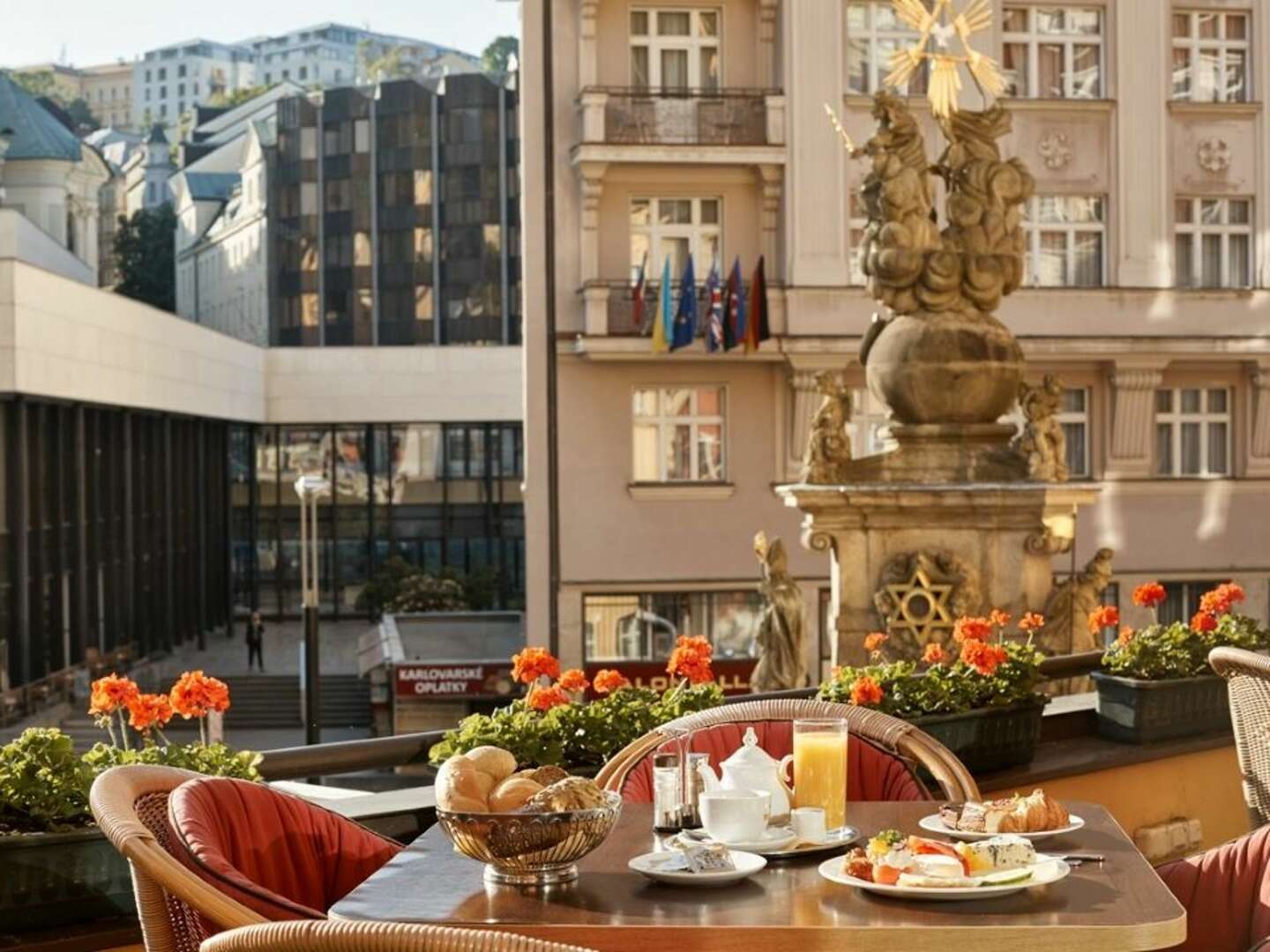 Kurzurlaub mit Frühstück im Hotel Romance in Karlsbad - 5 Tage  