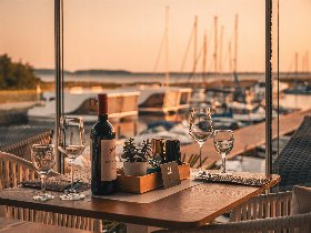 Über Himmelfahrt & Pfingsten auf Rügen im Schlafstrandkorb inkl. Frühstück