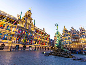 Städtetrip nach Antwerpen 1 Nacht | Terrasse mit Außenpool | Gratis Parken