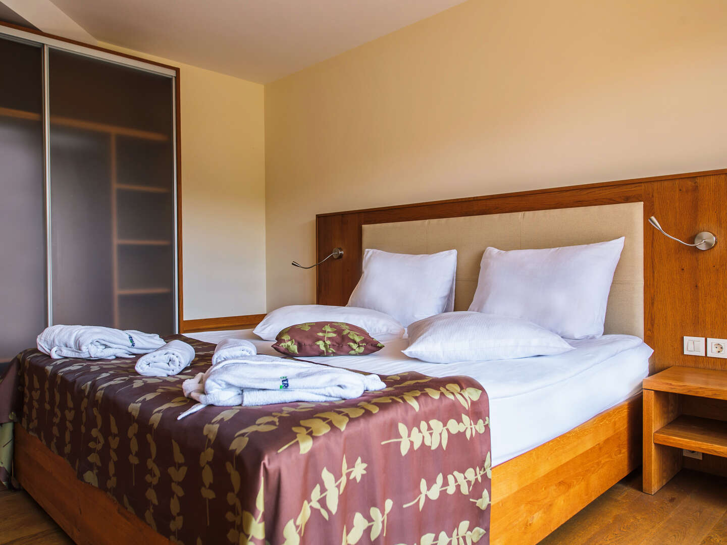 Familienauszeit im Thermenhotel inkl. 1 Kind gratis | 6 Nächte