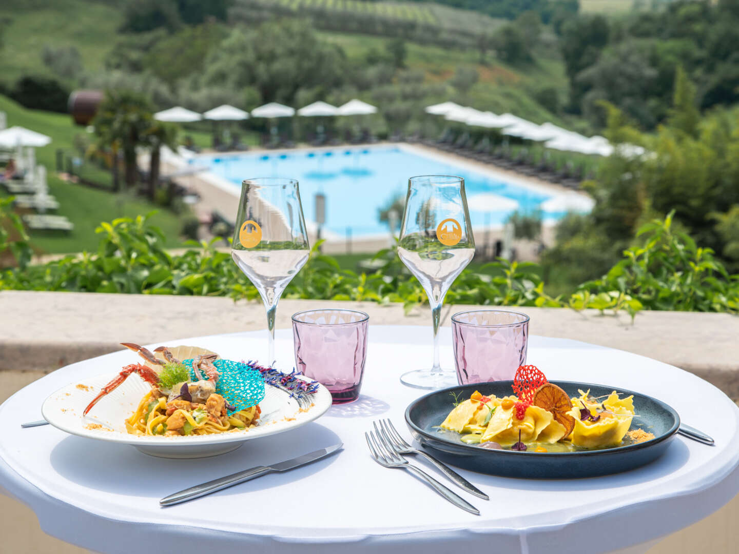 Romantikurlaub in der Villa Cariola – inkl. Zimmerdeko & Sekt I 4 Nächte