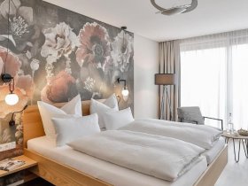 Weinberg Romanze in der Pfalz - 4 Tage im Weinhotel mit Weingut