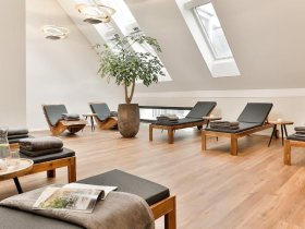 Weinberg Romanze in der Pfalz - 4 Tage im Weinhotel mit Weingut