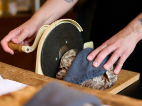 Weinberg Romanze in der Pfalz - 4 Tage im Weinhotel mit Weingut