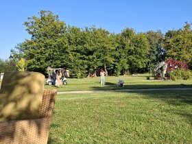 Exklusives Schloss-Wochenende: Bogenschießen, Lagerfeuer & unvergessliche Momente