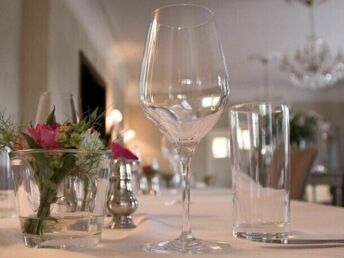 VERLIEBT im SCHLOSS: Romantische Auszeit inkl Candle Light Dinner