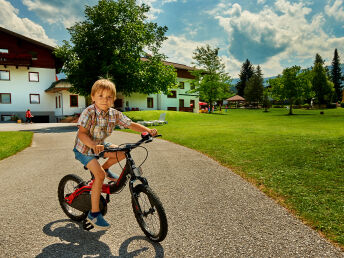 Familienurlaub in Sonnberg Flachau - Natur & Winterspaß für alle | 7 Nächte