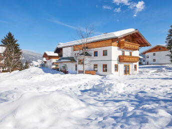 Familienurlaub zum Frühlingsskifahren in Sonnberg Flachau - Natur & Winterspaß für alle | 3 Nächte