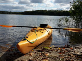 8 Tage Seenplatte mit Paddel und Pedale Leihfahrrad inklusive
