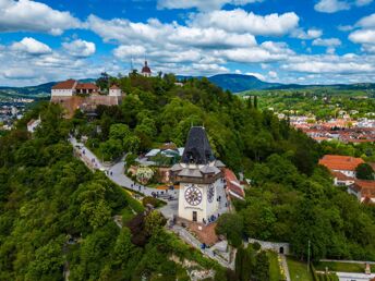 FreundInnen Auszeit im Kunsthotel l 5 Tage Städtereise Graz 