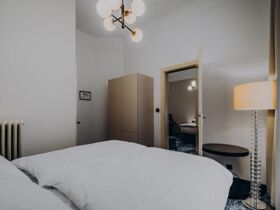 Urlaub in Karlsbad: Stadtführung und Thermalbad