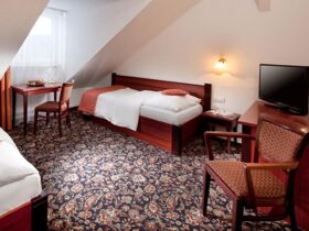 8 Tage Kuraufenthalt inkl. 10 Wellnessanwendungen - Chateau Monty Spa Resort 