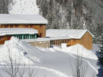 Winterwunderland erleben: Langlaufurlaub in der Eisenerzer Ramsau I 5 Nächte 