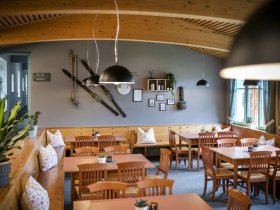 Winterwunderland erleben: Langlaufurlaub in der Eisenerzer Ramsau I 2 Nächte