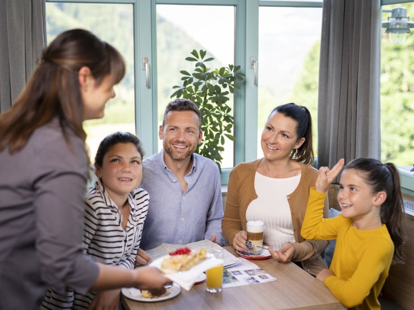 Gemeinsam die Berge erleben: Familienurlaub im JUFA Hotel Eisenerzer Ramsau I 3 Nächte