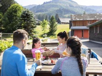 Gemeinsam die Berge erleben: Familienurlaub im JUFA Hotel Eisenerzer Ramsau I 3 Nächte