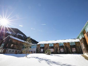 Winterwunderland erleben: Langlaufurlaub in der Eisenerzer Ramsau I 5 Nächte 