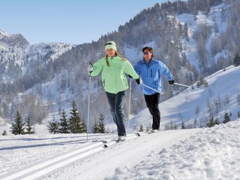 Winterwunderland erleben: Langlaufurlaub in der Eisenerzer Ramsau I 5 Nächte 