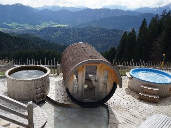 4 Tage Weiß-blauer Kurzurlaub in den Bayerischen Alpen mit 3-Gang-Menü