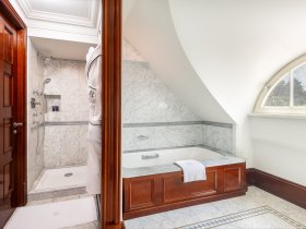 Sportliche Auszeit im Schlosshotel Berlin inkl. Leihfahrrad