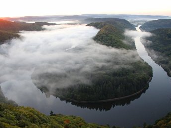 3 Tage Kurzurlaub mit Tandemfallschirmsprung - Auszeit im Saarland 