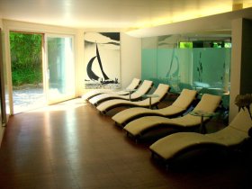 4 Tage Bodensee zum Kennenlernen im Romantik Hotel inkl. Vier-Gang-Menü & Blumeninsel Mainau