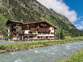 Winterzauber für Familien – Schnee, Spaß & gemeinsame Zeit im Tiroler Pitztal | 8 Tage